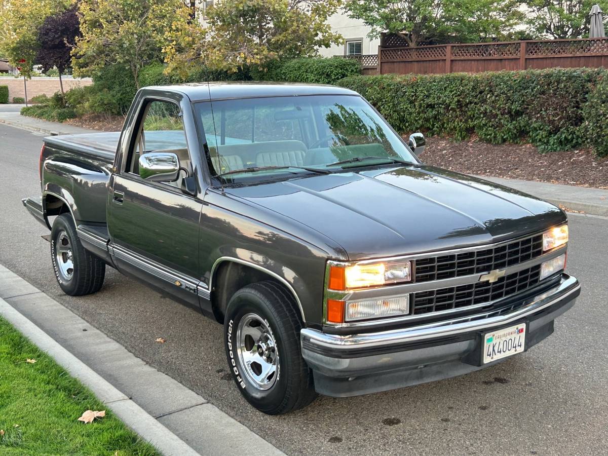 Chevy-silverado-1500-1991-grey-14