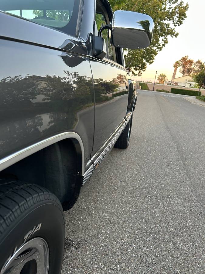 Chevy-silverado-1500-1991-grey-18
