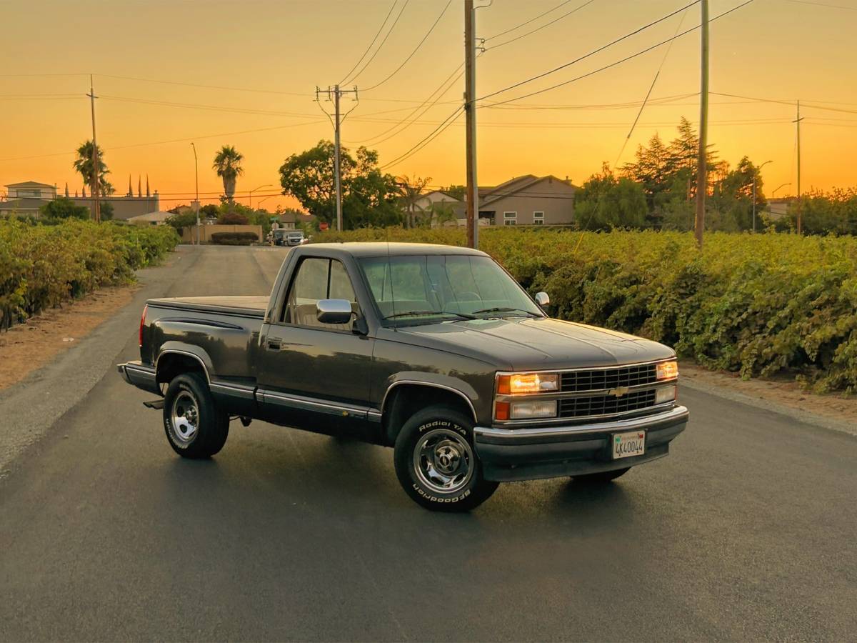 Chevy-silverado-1500-1991-grey-21