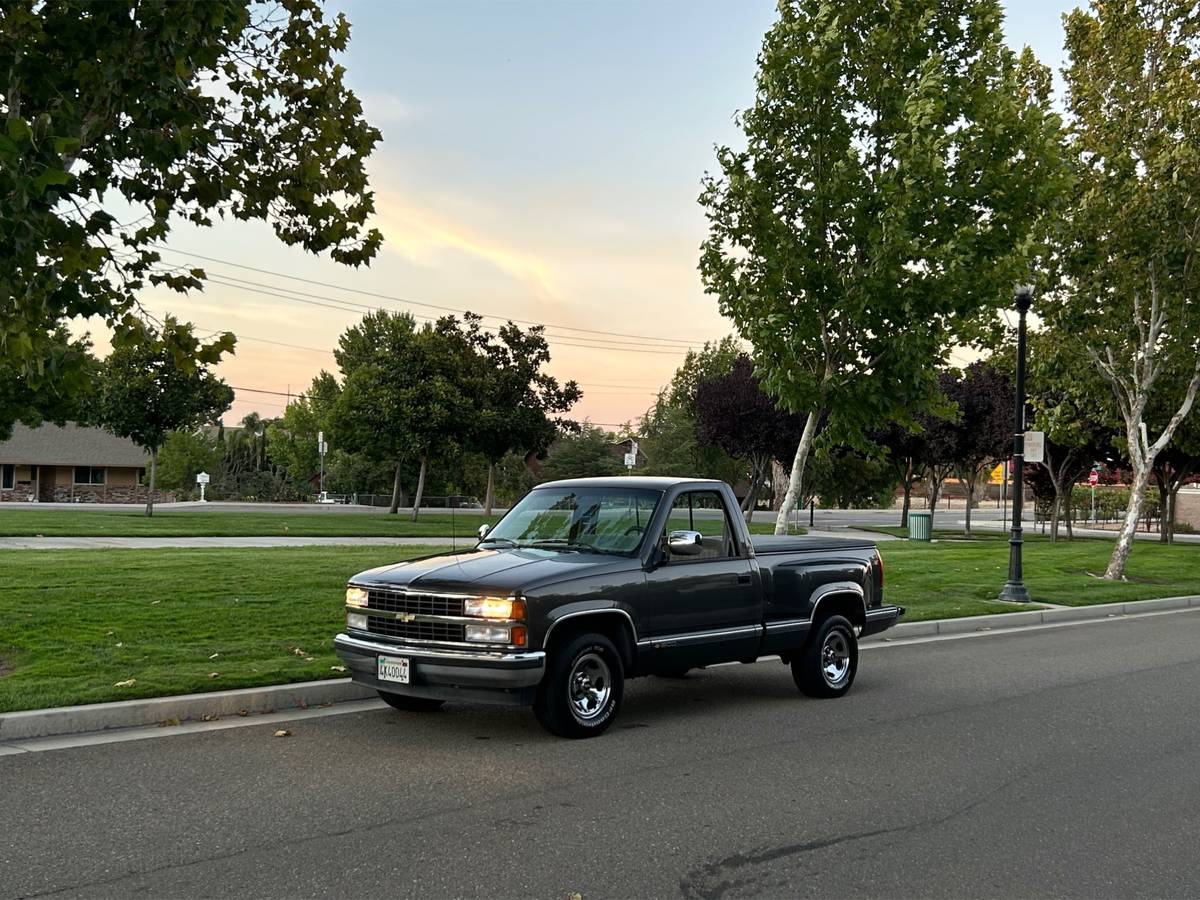 Chevy-silverado-1500-1991-grey-25