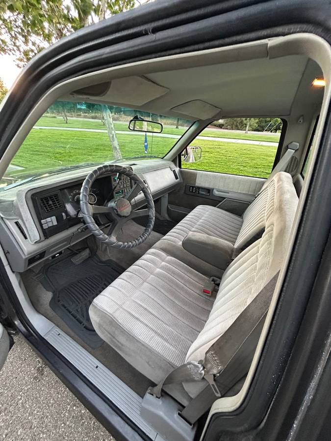 Chevy-silverado-1500-1991-grey-29