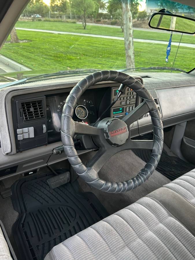Chevy-silverado-1500-1991-grey-30