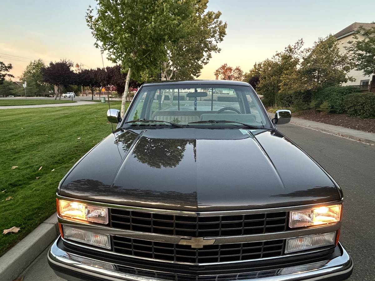 Chevy-silverado-1500-1991-grey-51