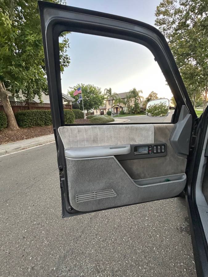 Chevy-silverado-1500-1991-grey-53