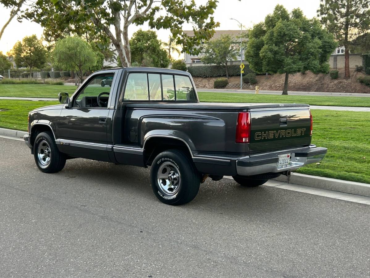 Chevy-silverado-1500-1991-grey-7