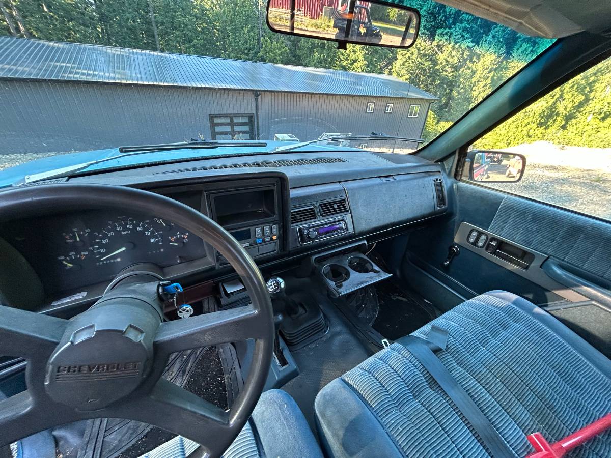 Chevy-silverado-1500-1993-blue-11