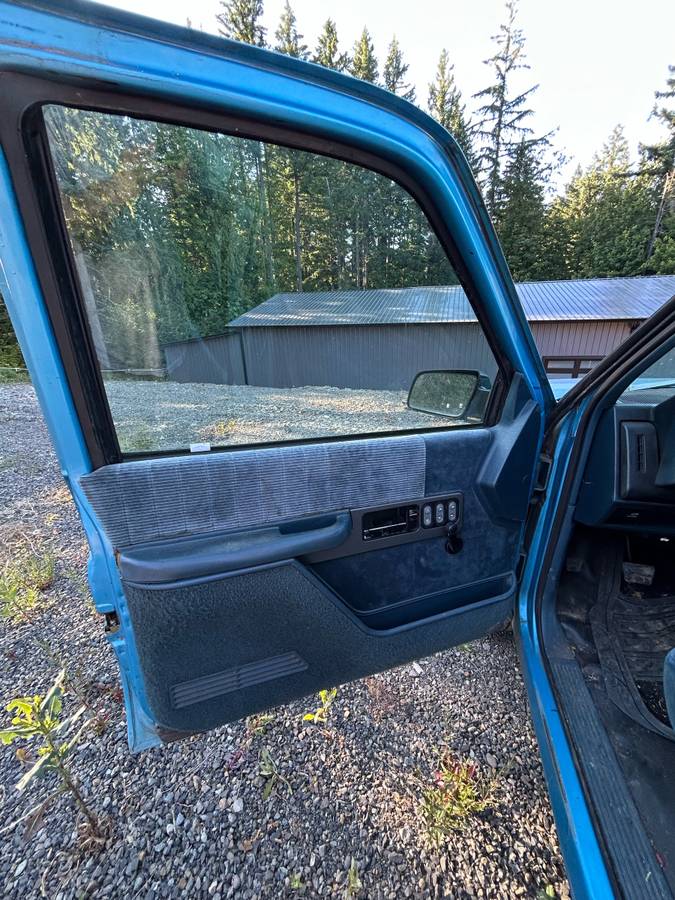 Chevy-silverado-1500-1993-blue-8