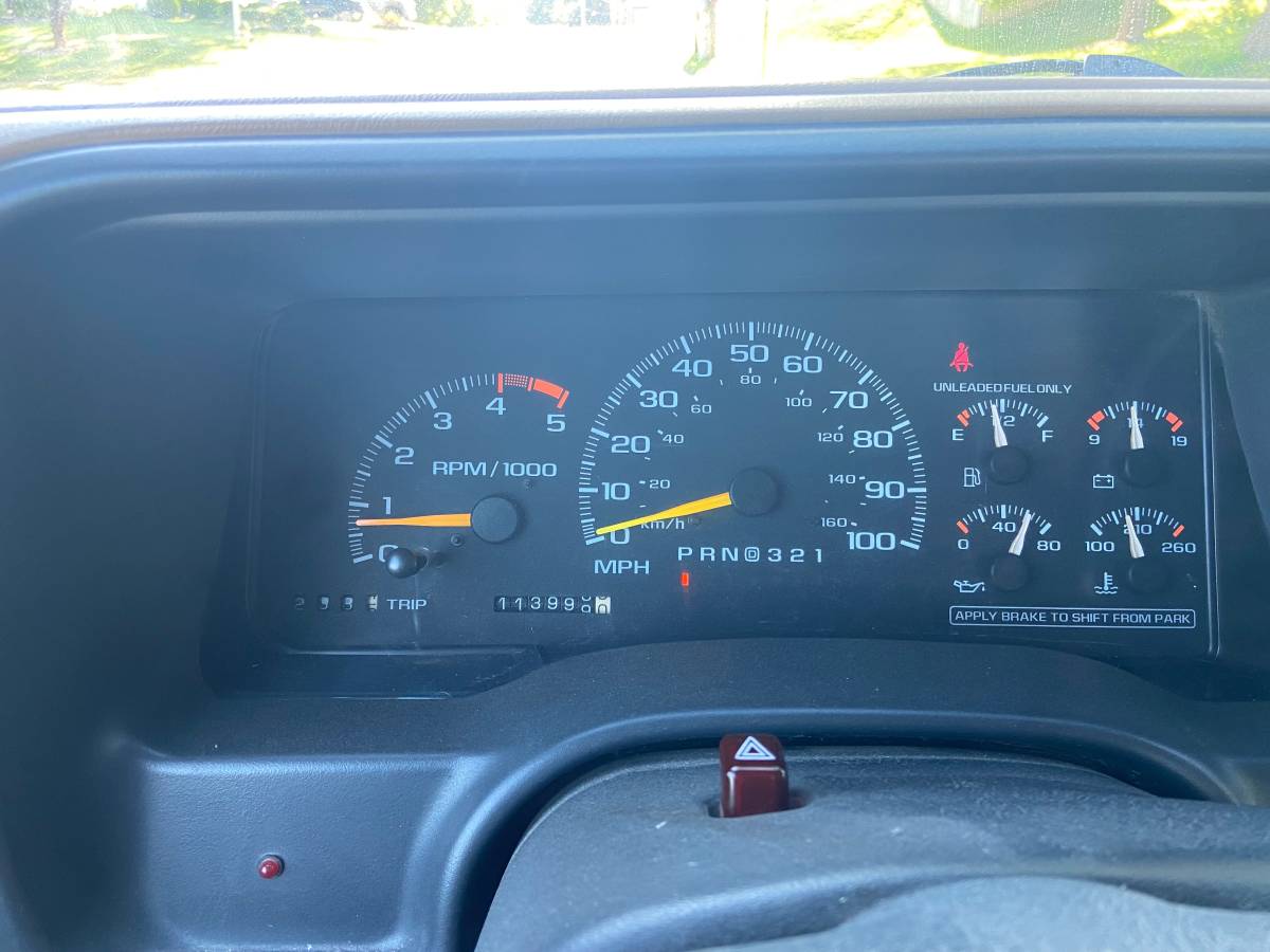 Chevy-silverado-1500-1995-brown-10