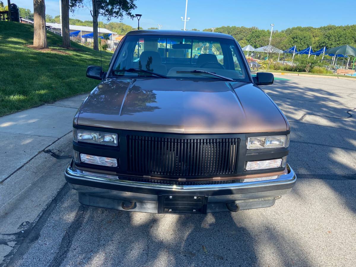 Chevy-silverado-1500-1995-brown-4