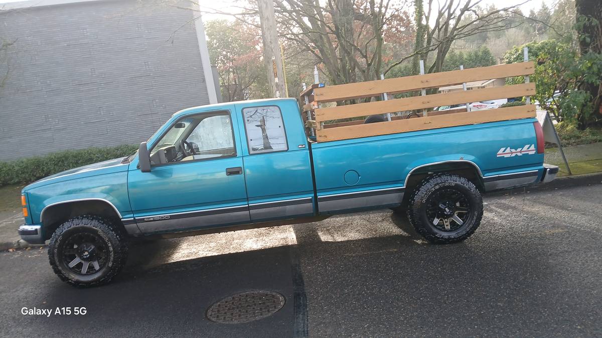 Chevy-silverado-1500-4x4-1994-green-1