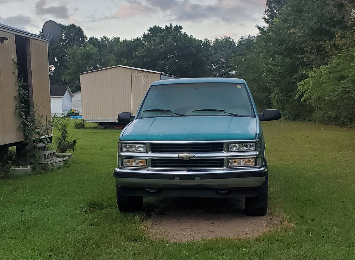 Chevy-silverado-1500-4x4-1995-blue
