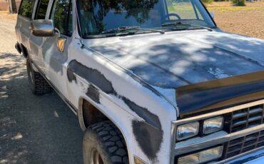 Chevy-silverado-1500-4x4-suburban-1990-white-1