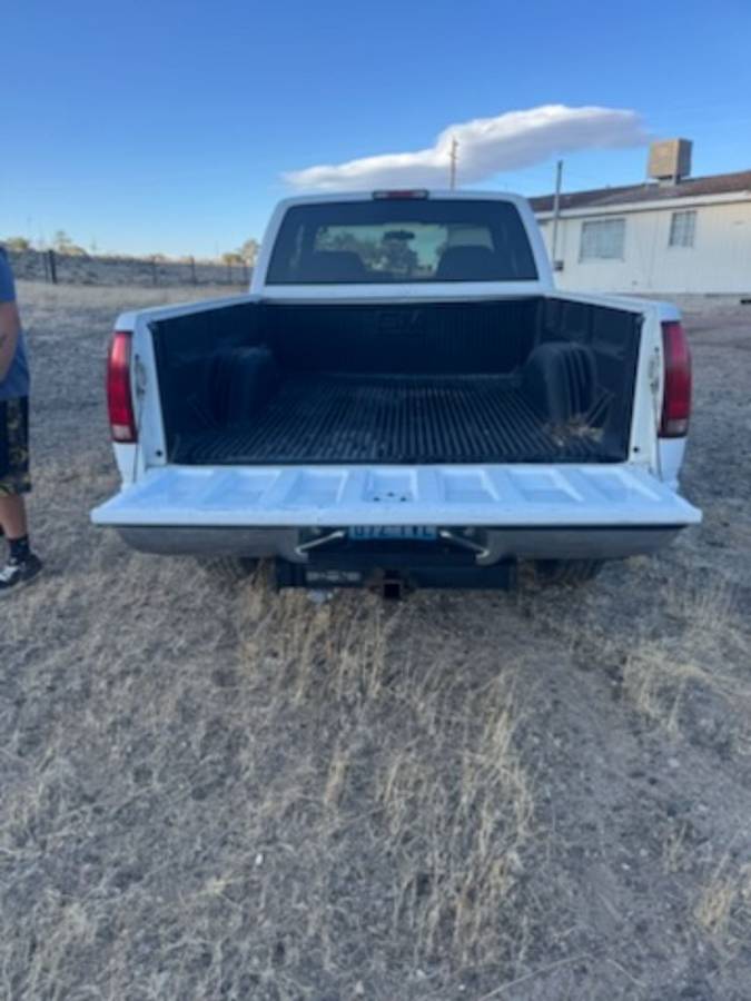 Chevy-silverado-1500-4x4ext-1994-white-3