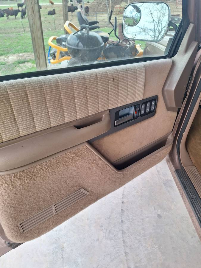 Chevy-silverado-1500-diesel-1994-brown-10
