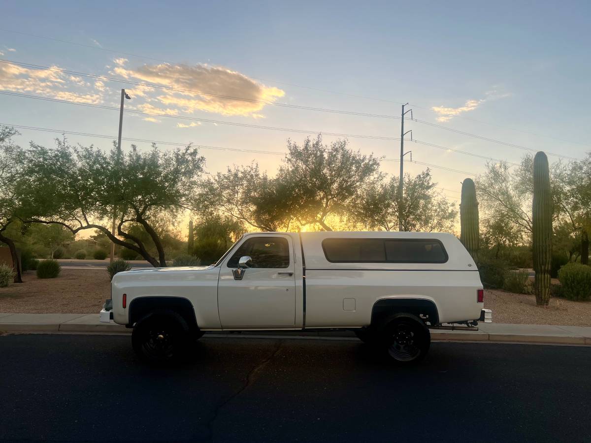 Chevy-silverado-1977-10