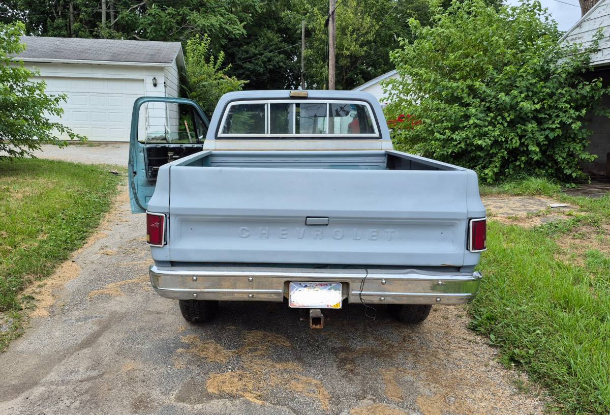 Chevy-silverado-1977-5