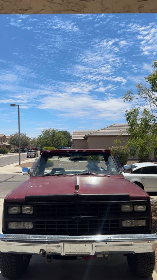 Chevy-silverado-1983-10