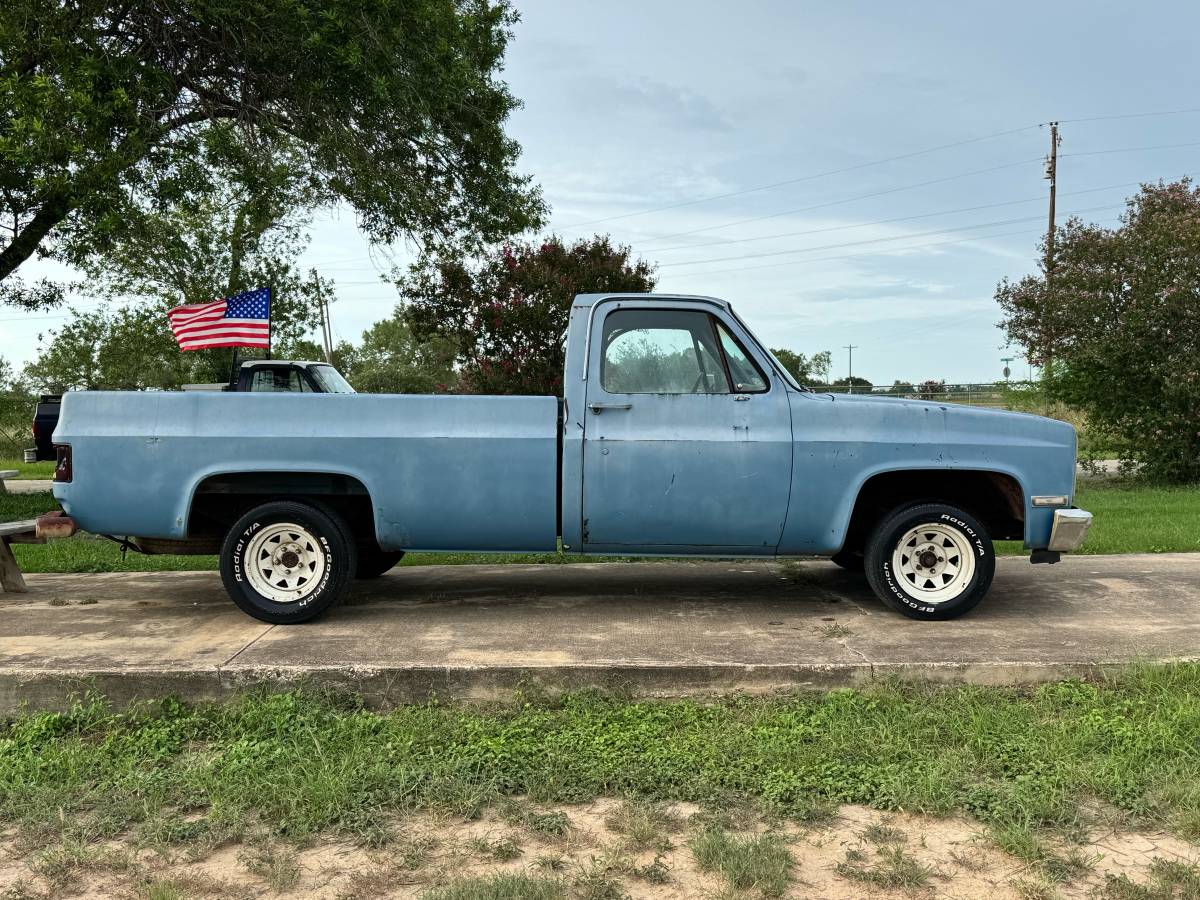 Chevy-silverado-1983-5