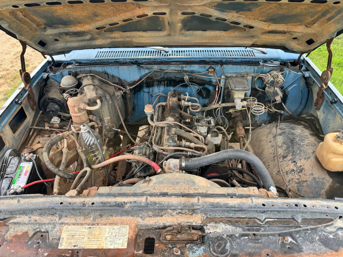 Chevy-silverado-1983-9