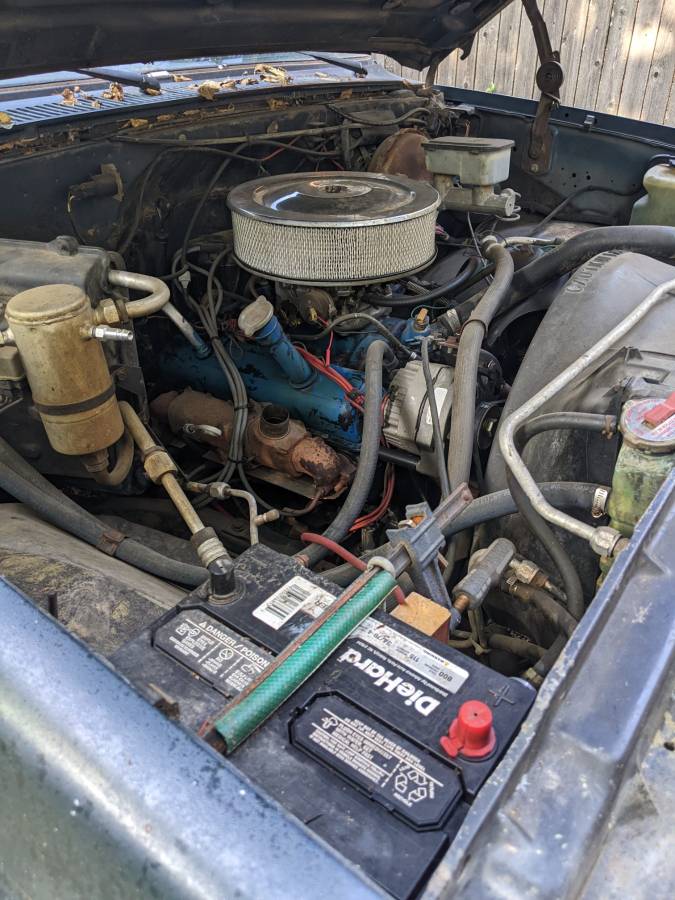 Chevy-silverado-1984-blue-12