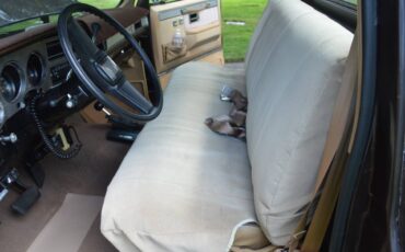 Chevy-silverado-1984-brown-13