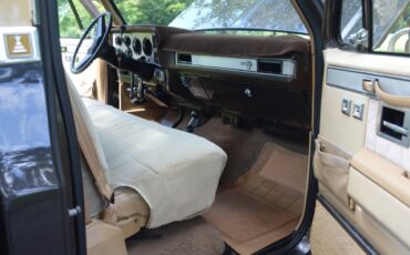 Chevy-silverado-1984-brown-16
