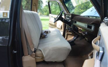 Chevy-silverado-1984-brown-17