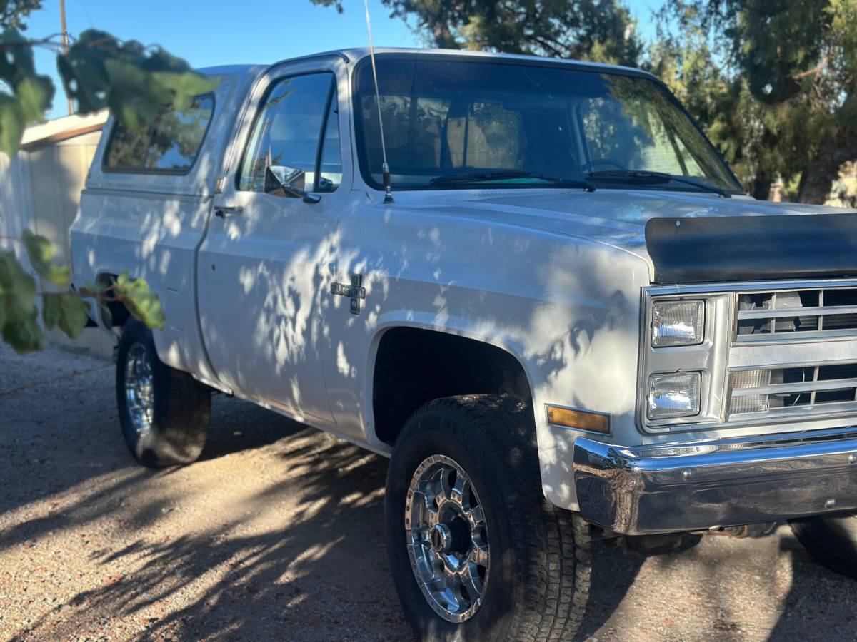 Chevy-silverado-1985-1