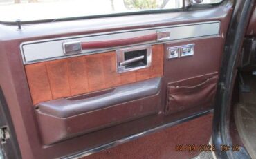 Chevy-silverado-2500-1985-brown-5