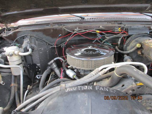 Chevy-silverado-2500-1985-brown-9