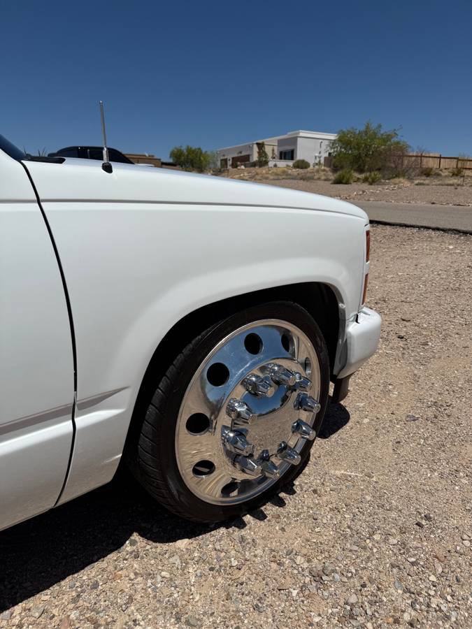 Chevy-silverado-3500-1992-white-3
