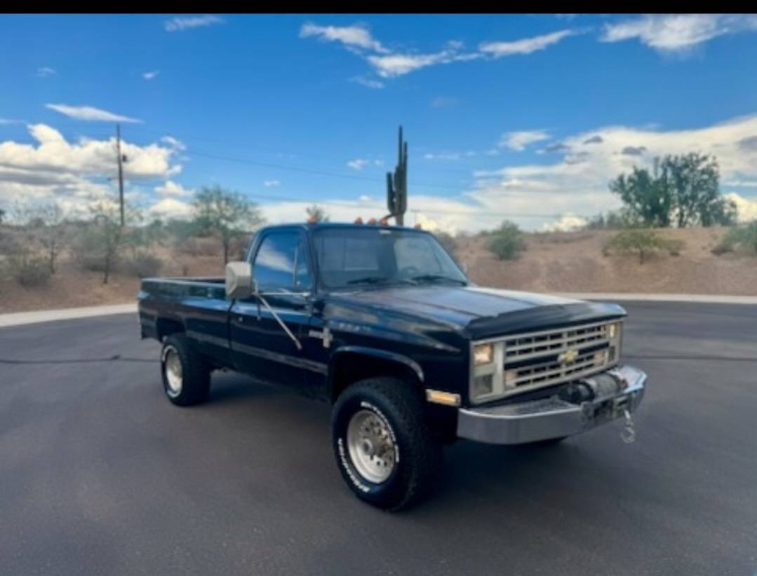 Chevy-silverado-3500hd-4x4-1987-black-3
