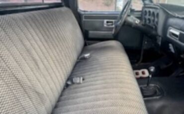 Chevy-silverado-3500hd-4x4-1987-black-5