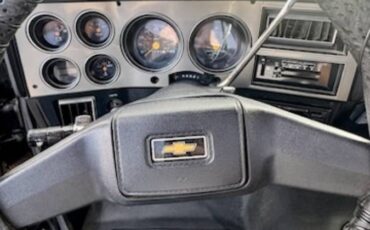 Chevy-silverado-3500hd-4x4-1987-black-9