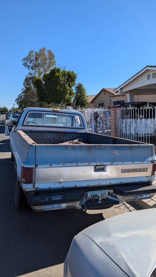 Chevy-silverado-deluxe-1977-1