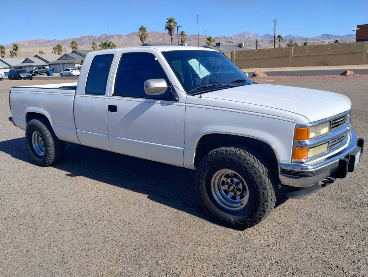 Chevy-silverado-diesel-1994-white-5