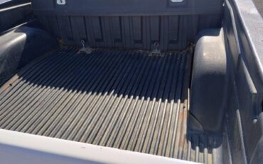 Chevy-silverado-diesel-1994-white-9