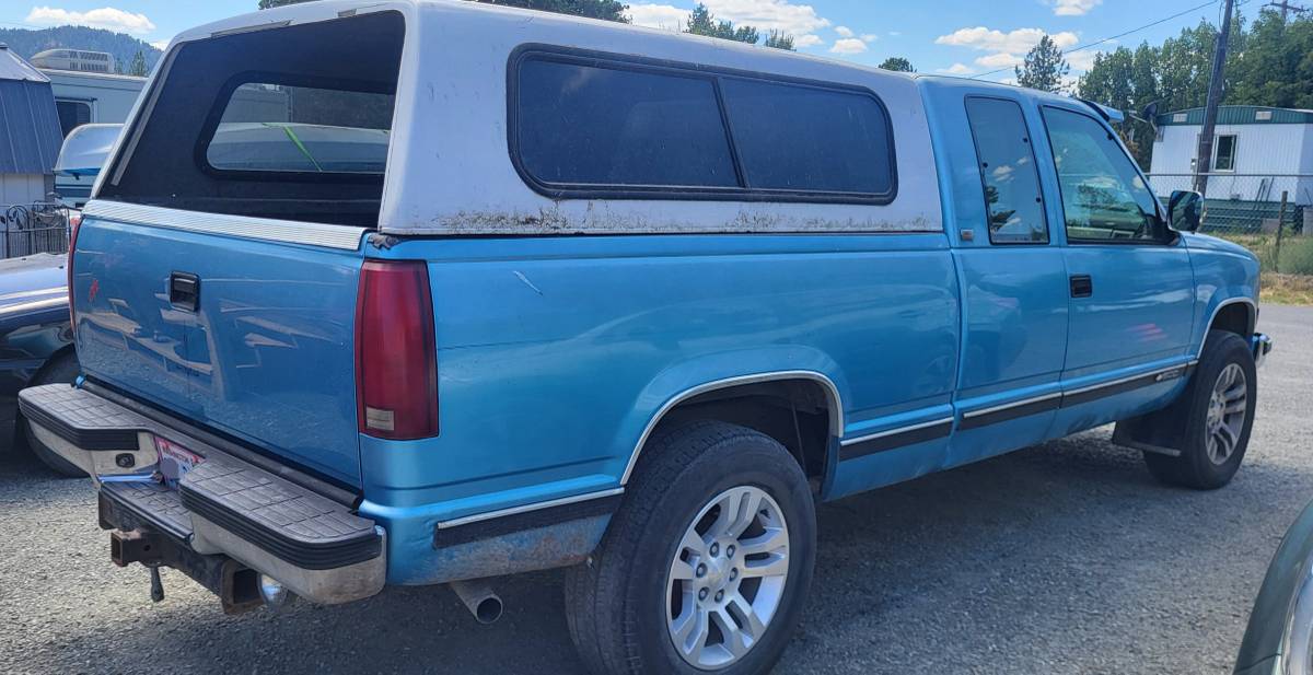 Chevy-silverado-model-gmt-400-1994-blue-1