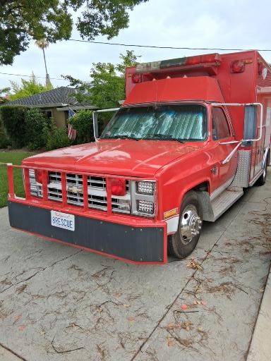Chevy-silverado-r30-1987-red-21