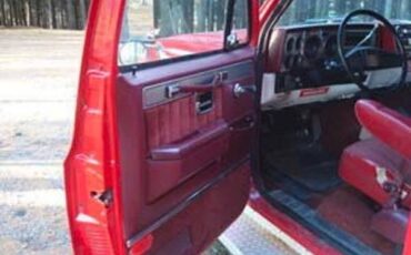 Chevy-silverado-r30-1987-red-4