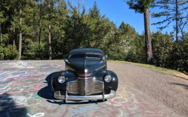 Chevy-special-deluxe-1941-black-2