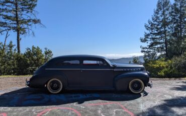 Chevy-special-deluxe-1941-black-3