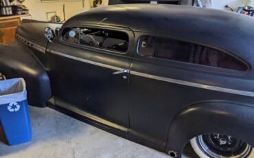 Chevy-special-deluxe-1941-black-4