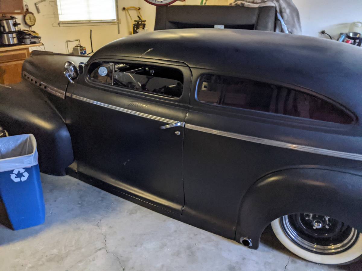 Chevy-special-deluxe-1941-black-4