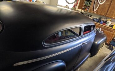 Chevy-special-deluxe-1941-black-5