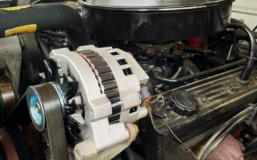Chevy-stepside-z71-silverado-44-1993-white-1