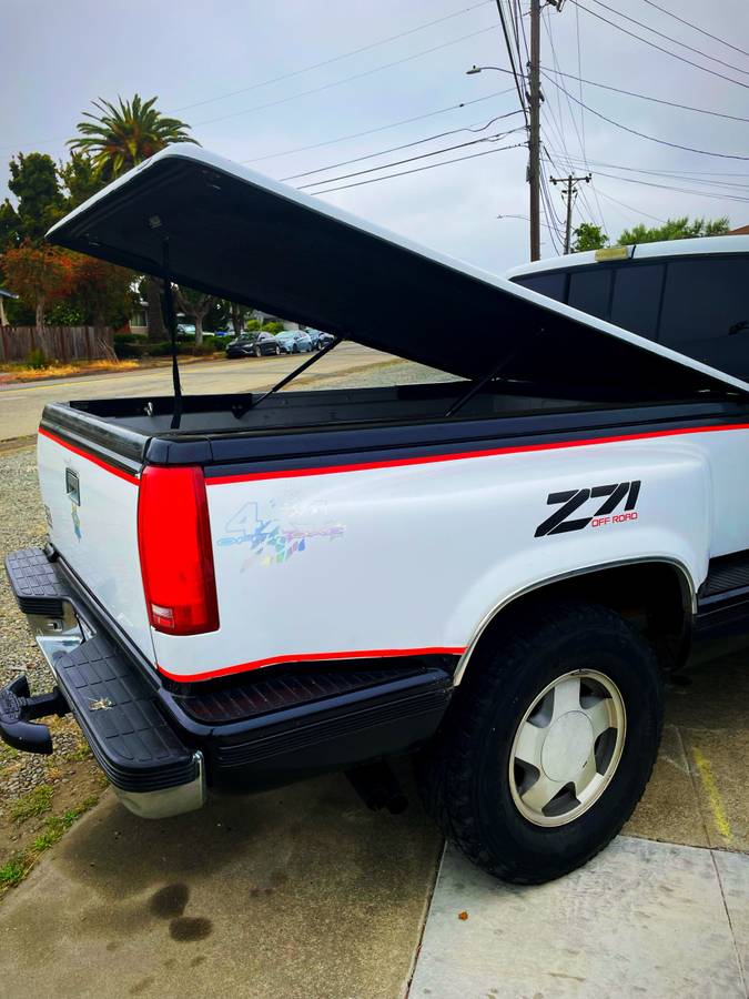 Chevy-stepside-z71-silverado-44-1993-white-3