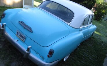 Chevy-styleliner-1951-3