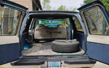 Chevy-suburban-1500-1992-6
