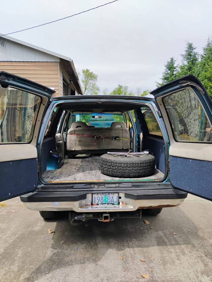 Chevy-suburban-1500-1992-6
